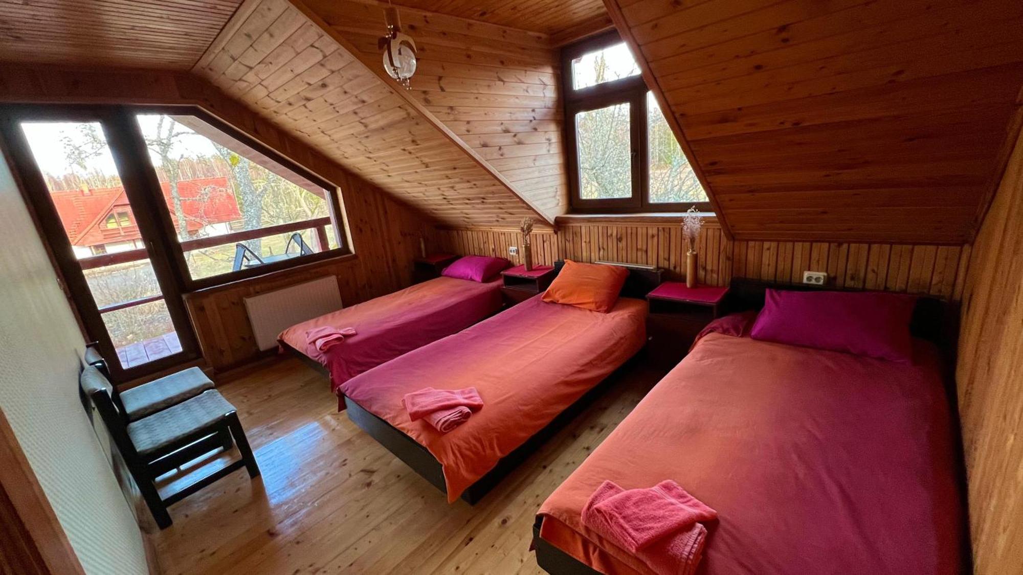 Hotel Pilskalni Ivande Habitación foto
