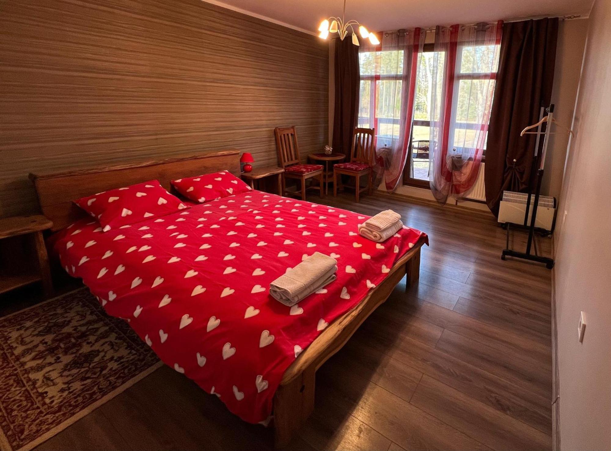 Hotel Pilskalni Ivande Habitación foto
