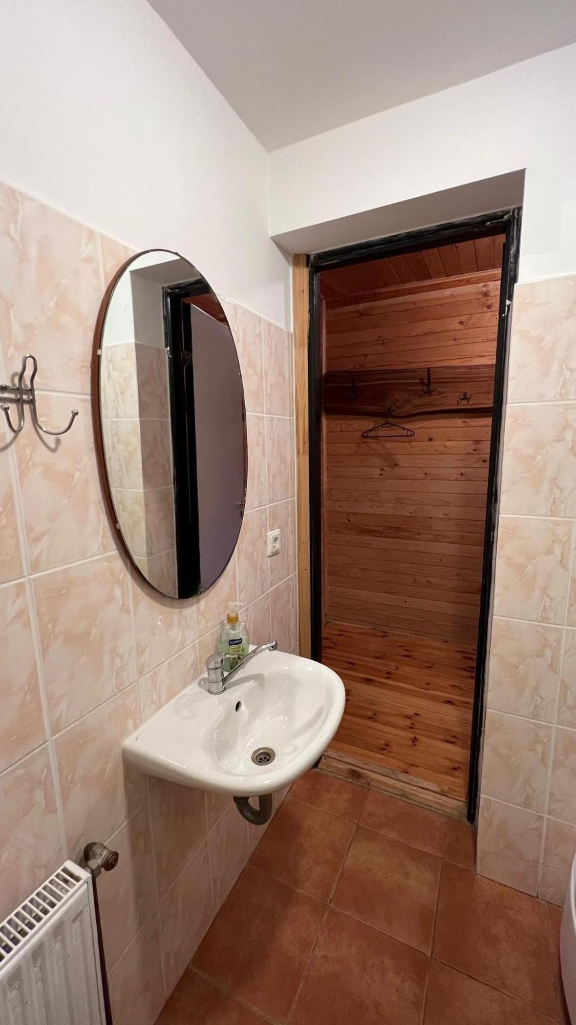 Hotel Pilskalni Ivande Habitación foto